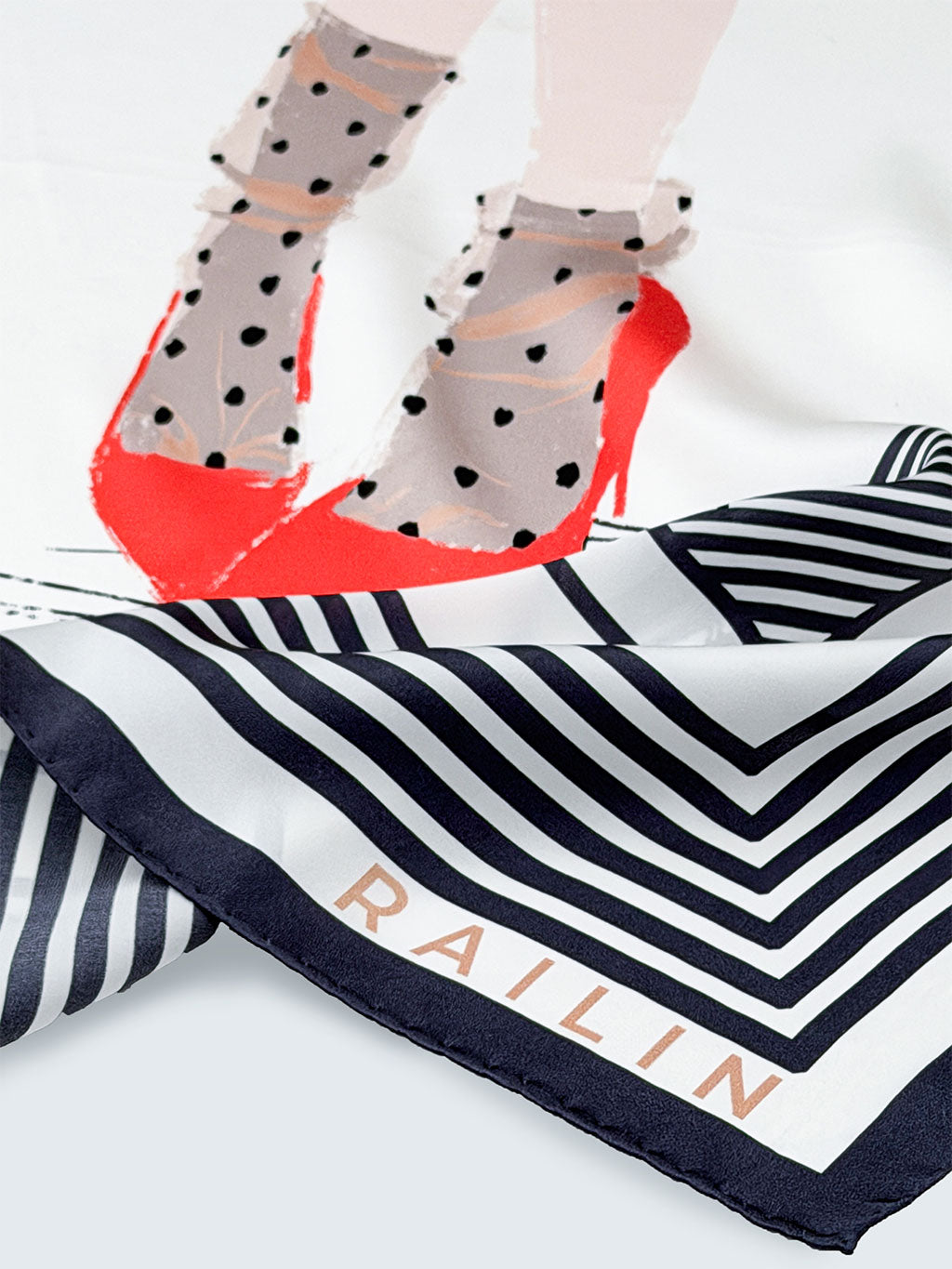 Silk Scarf Dot Socks